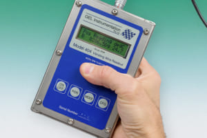 Thiết bị đọc cầm tay/ Intrinsically Safe Readout (VW) | Model 404 – Geokon.USA